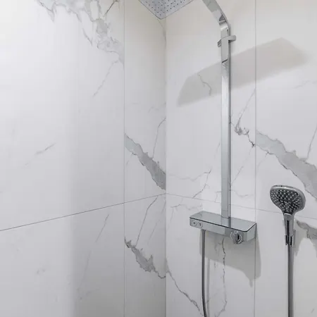 Refait A Neuf Metro Pereire 17 - 2p Apartment *