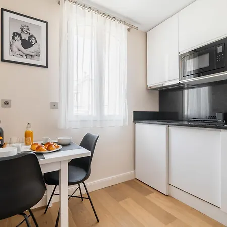 Refait A Neuf Metro Pereire 17 - 2p Apartment Paris
